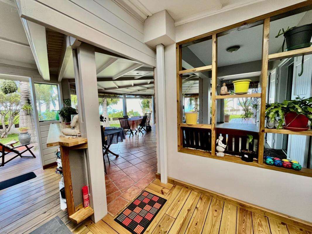 Maison à LES AVIRONS