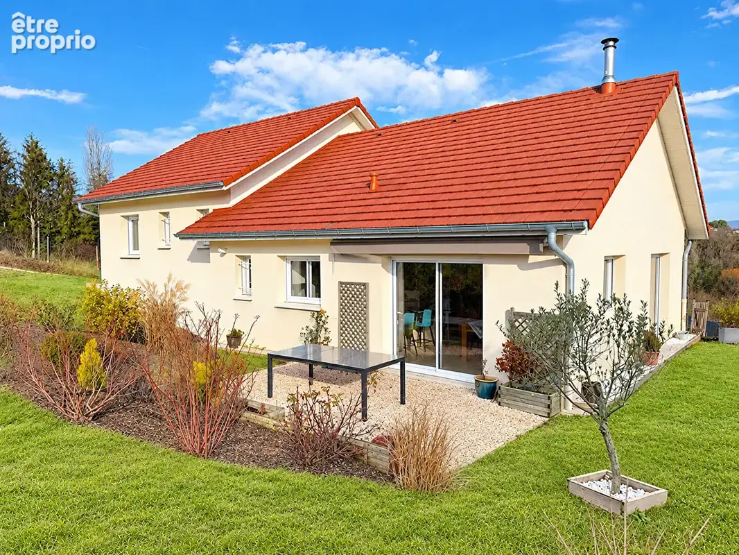 Villa récente de 118 m²  habitables avec garage de 50 m² - photo 1