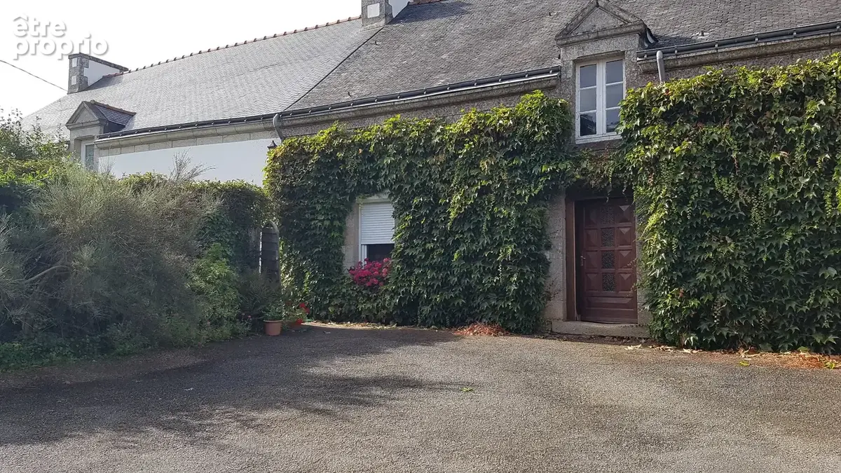 Longère en pierre avec dépendances sur 5 hectares  Charme et potentiel à la campagne - photo 22
