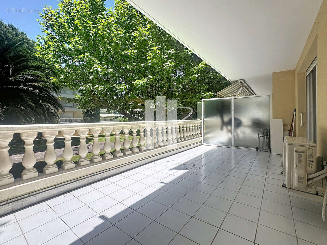 Appartement à FREJUS