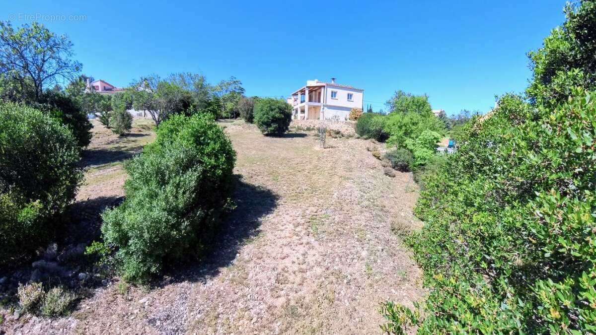 Maison 100 m² à Cesseras  - photo 231