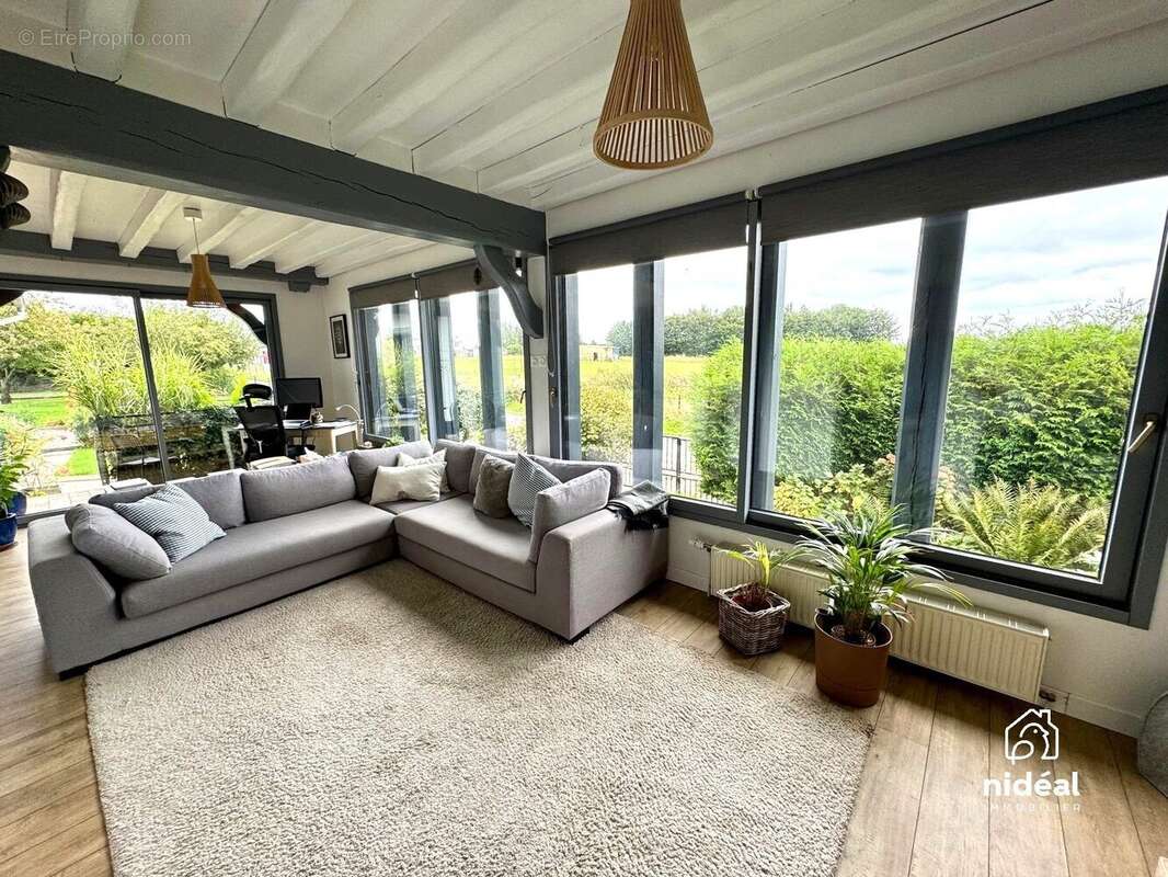 Maison à SAINTE-MARGUERITE-SUR-DUCLAIR