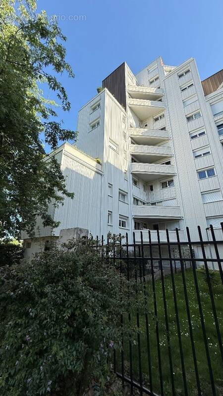 Appartement à LE PETIT-QUEVILLY