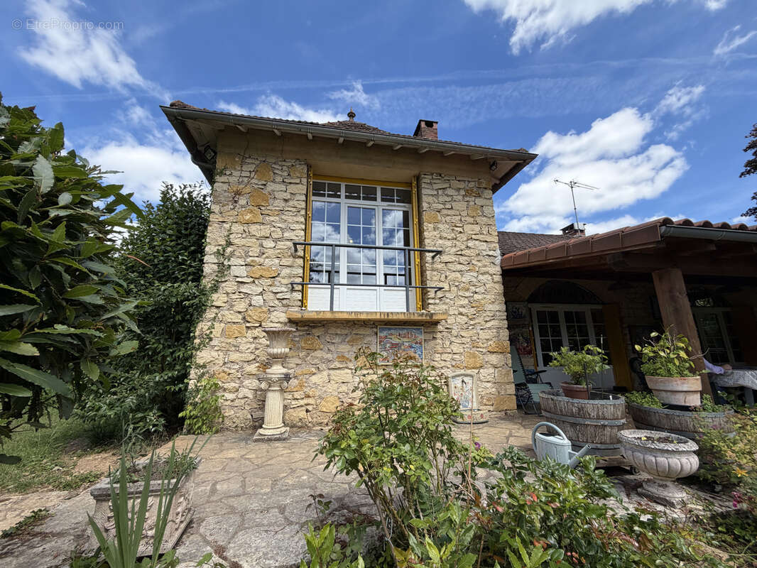 Maison à DURAVEL