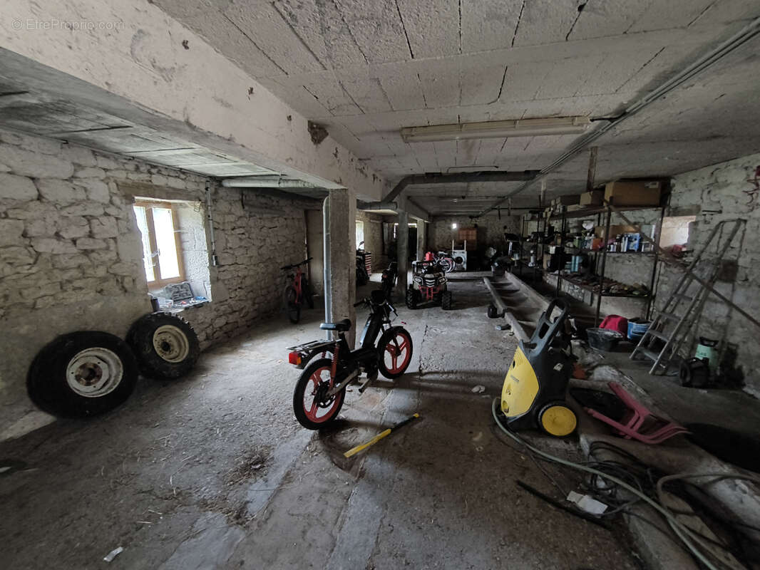 Maison à BAGAT-EN-QUERCY