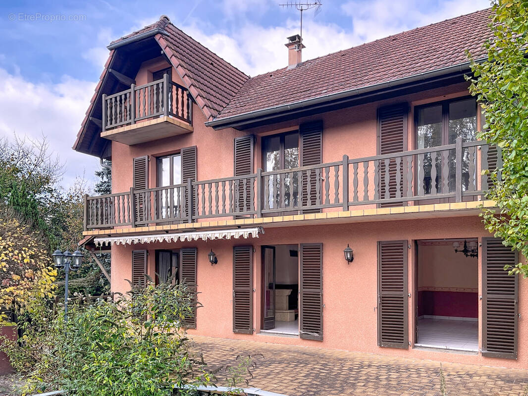 Maison à COURCELLES-LES-MONTBELIARD