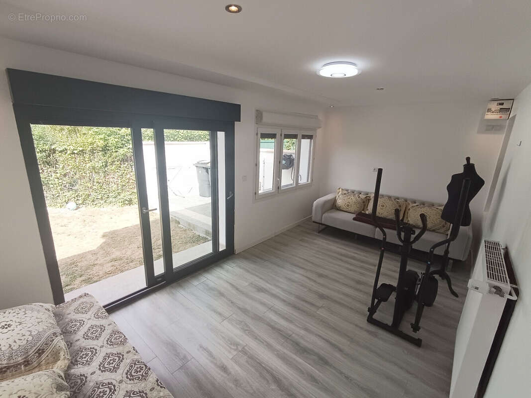 Maison 3 chambres, 2 terrasses, garage Amiens - photo 8