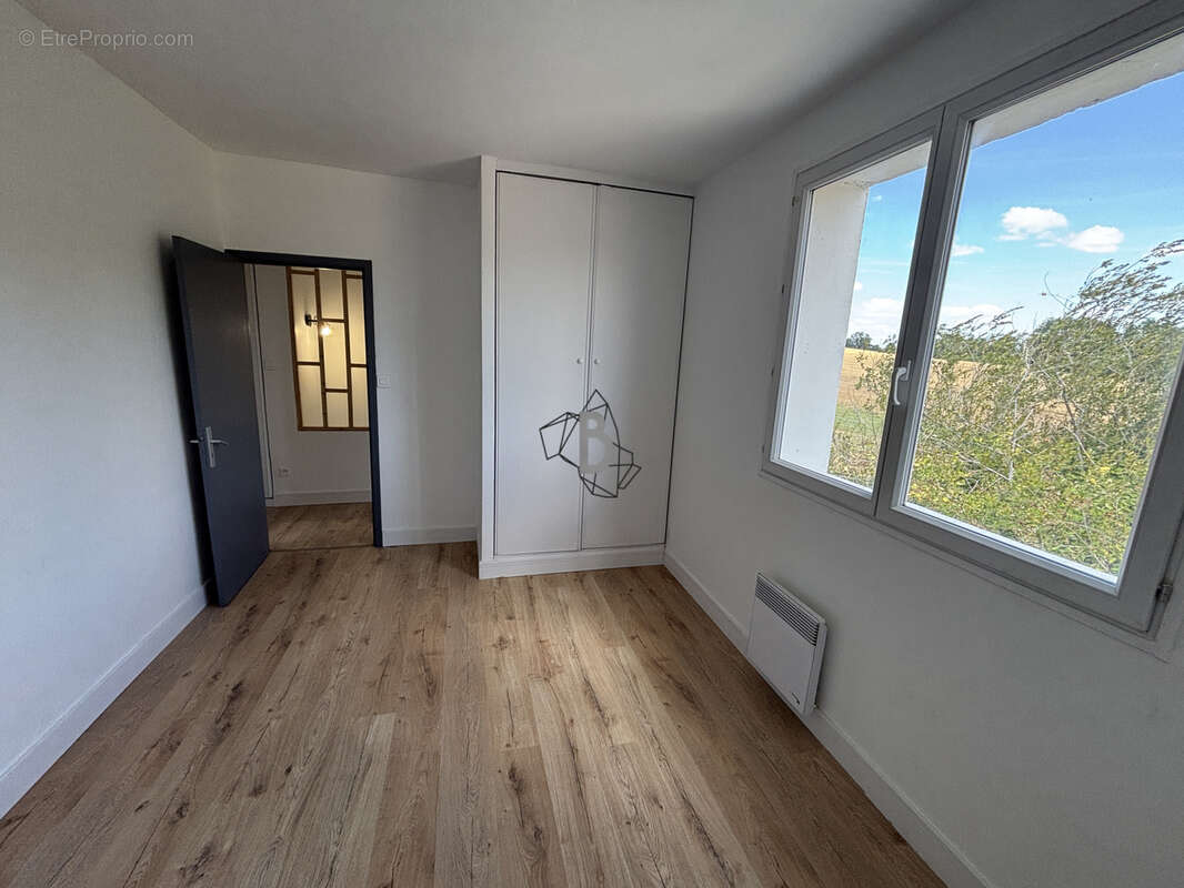Maison T3 - 82 m2 - CARMAUX - photo 8