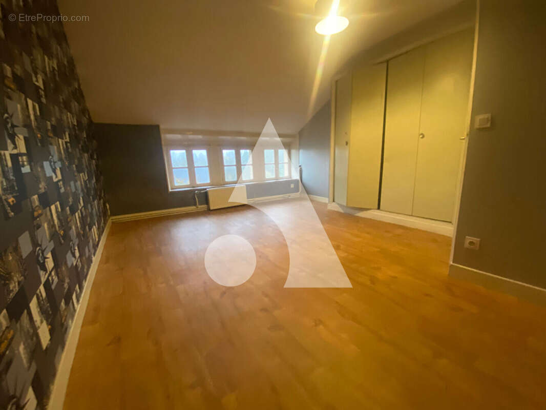 Maison à MONTCY-NOTRE-DAME