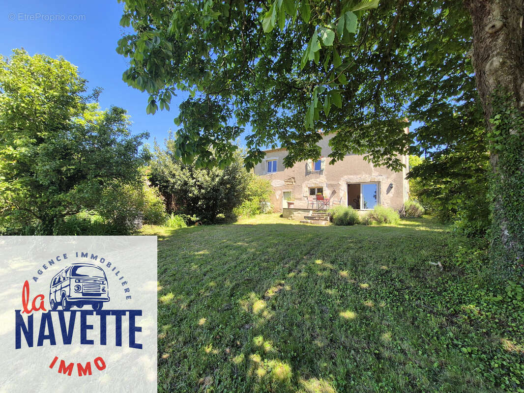 Maison 5 pièces avec grange attenante et terrain. - photo 3
