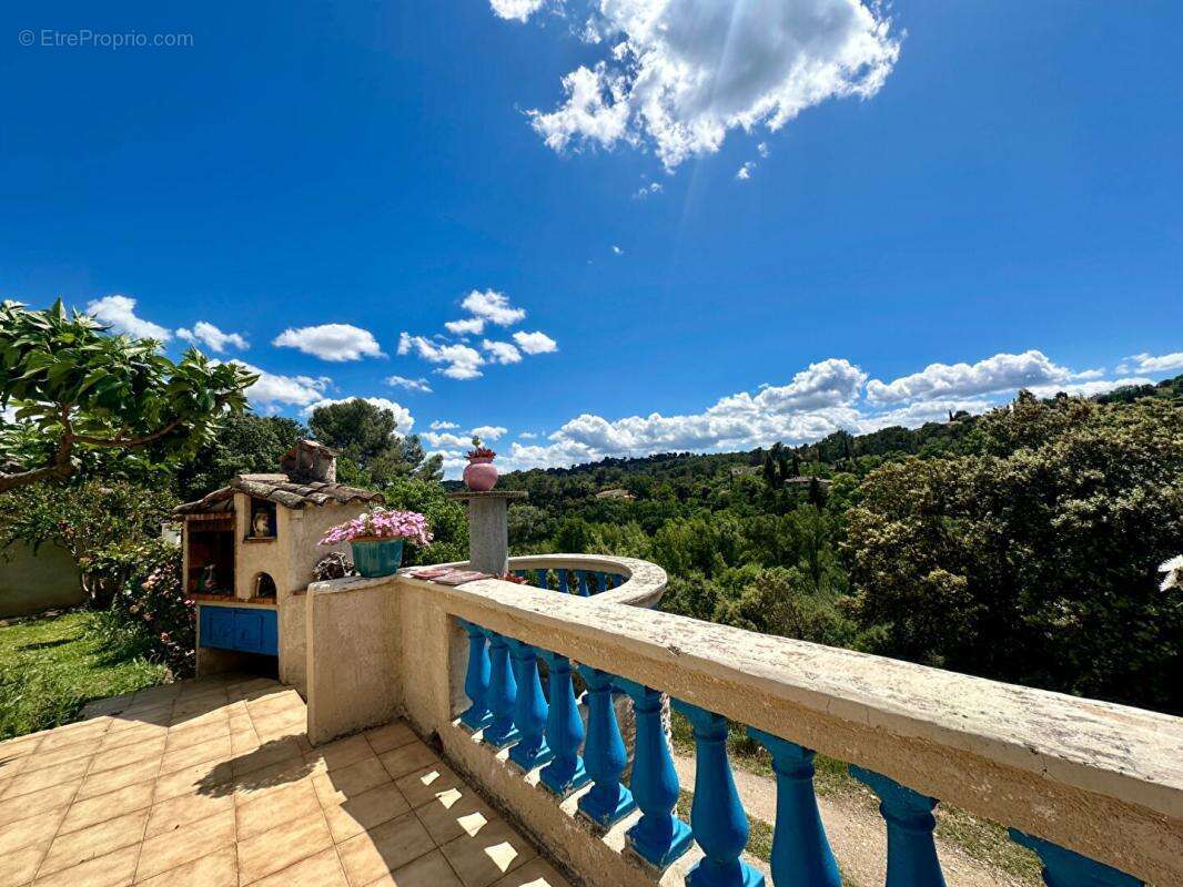 Maison à TRANS-EN-PROVENCE