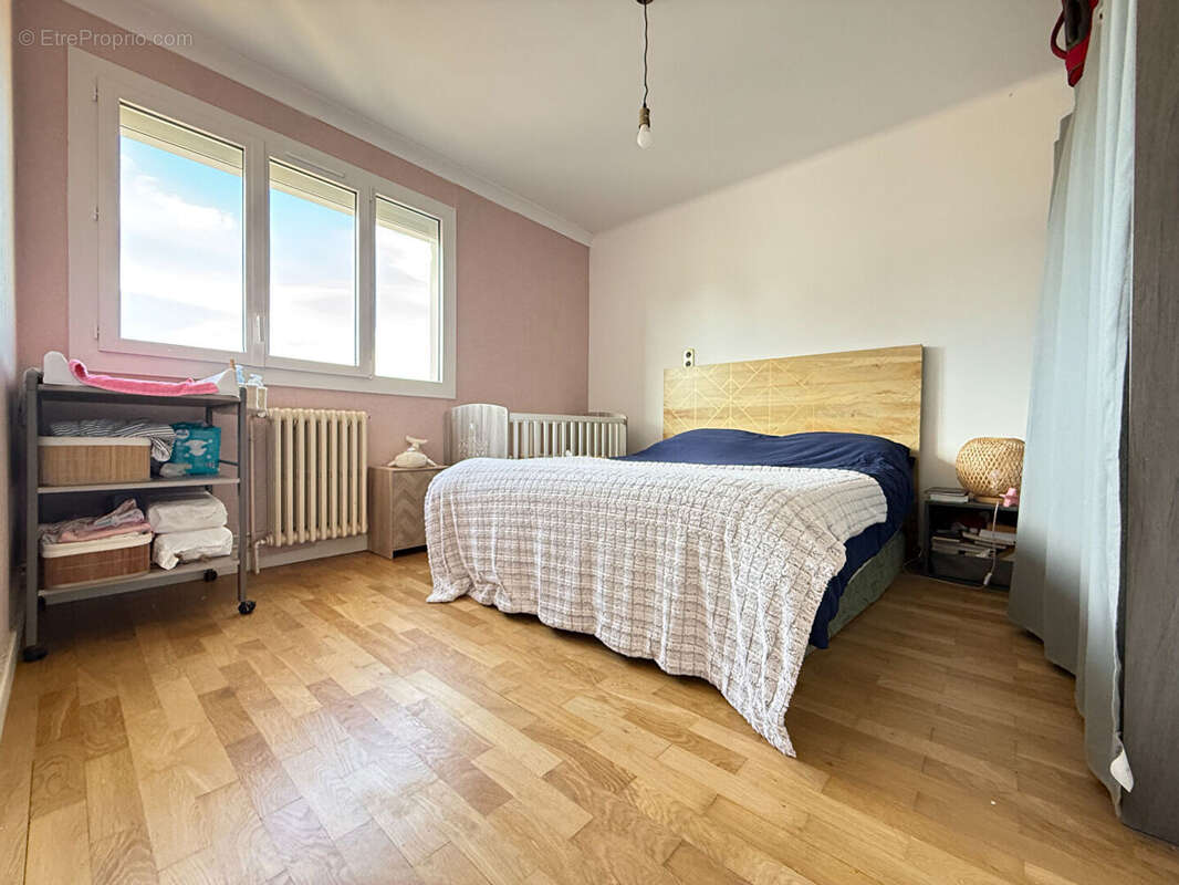 Appartement à LONS-LE-SAUNIER