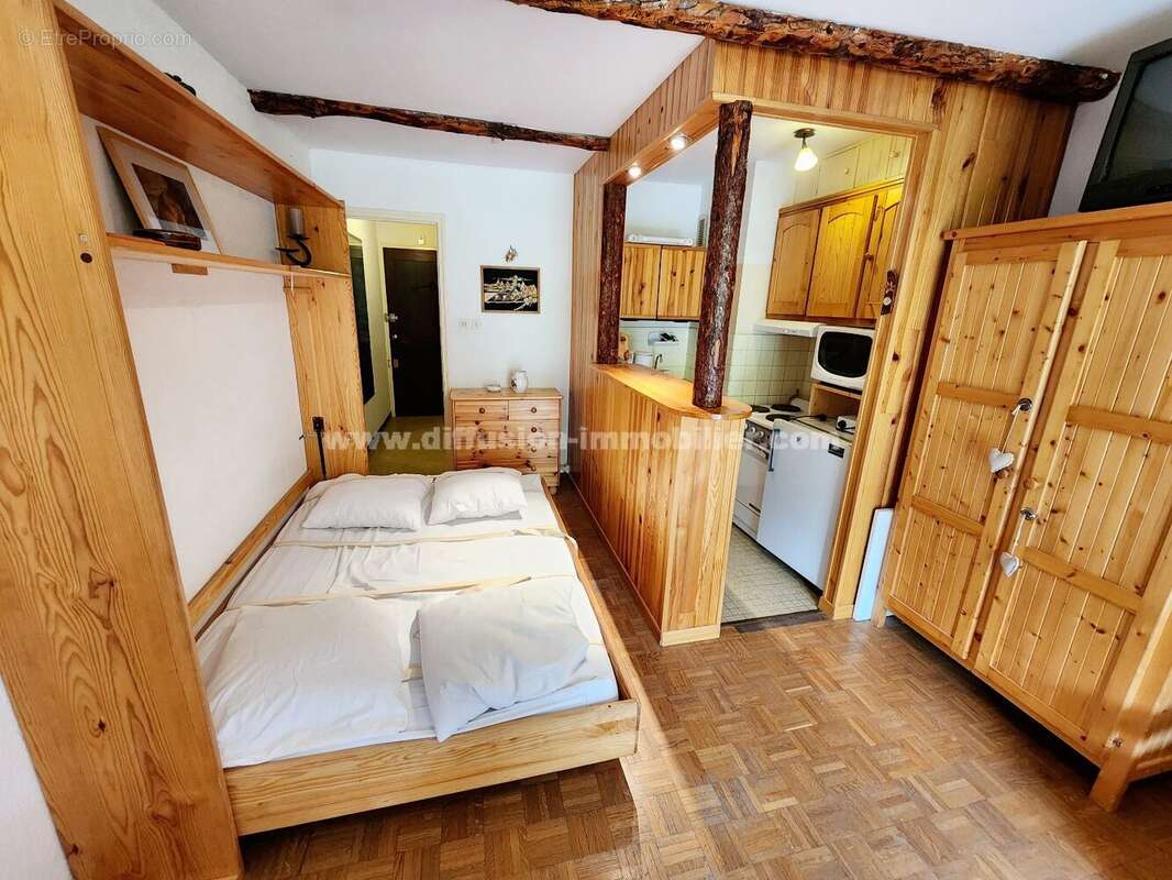 Appartement à LES THUILES