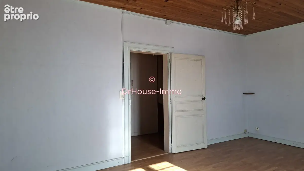 Maison 8 pièces 142 m² à vendre à Ruelle-Sur-Touvre (16600) - photo 24