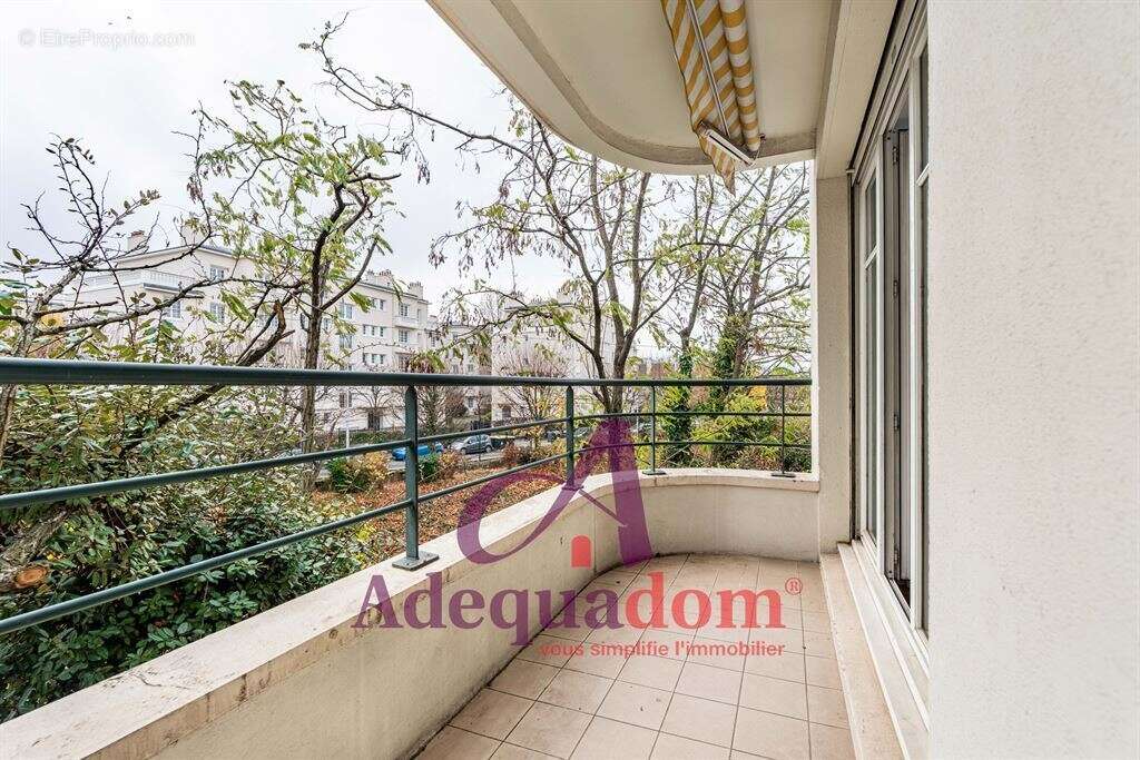 Appartement à BOIS-COLOMBES