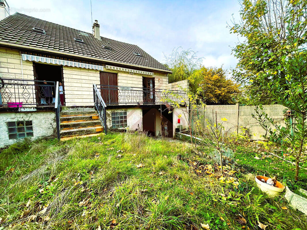 Maison à VITRY-SUR-SEINE