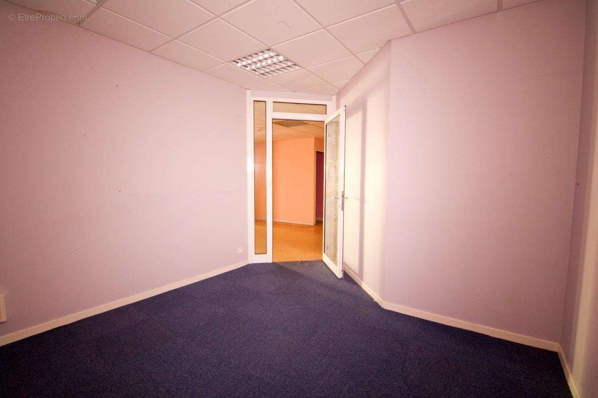 Bureaux - 311 m² - Vitry-le-François (51) - photo 9