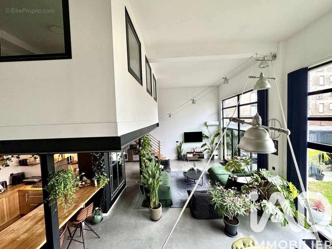 Photo 5 - Commerce à CROIX