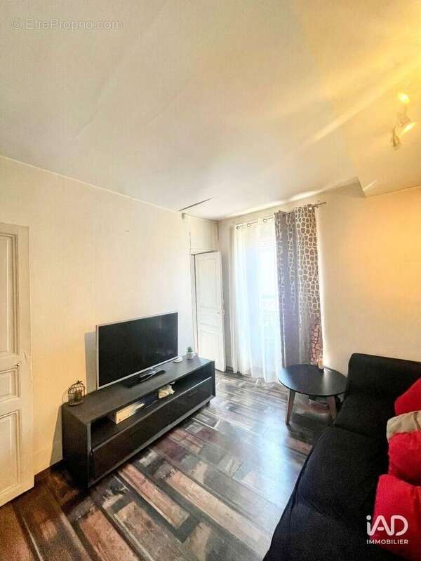 Photo 7 - Commerce à DOMONT