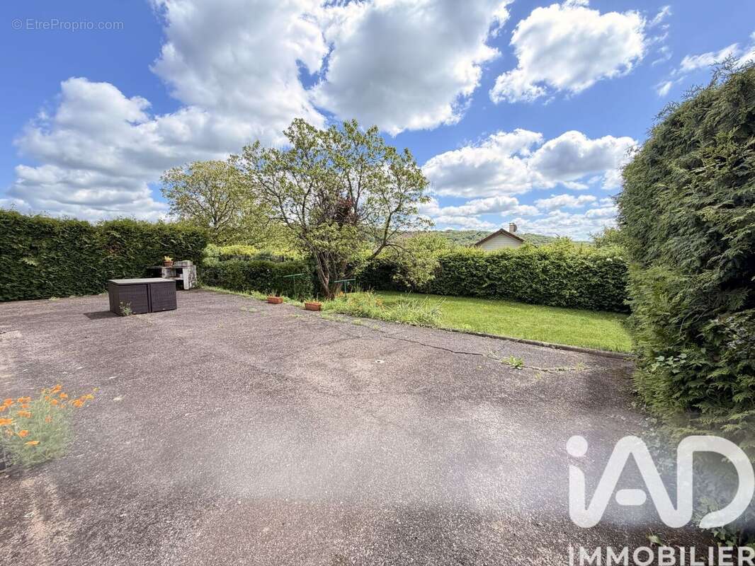Maison 104 m² à Saint-Remy  - photo 6