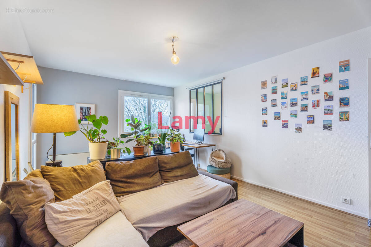 Appartement à TALANT