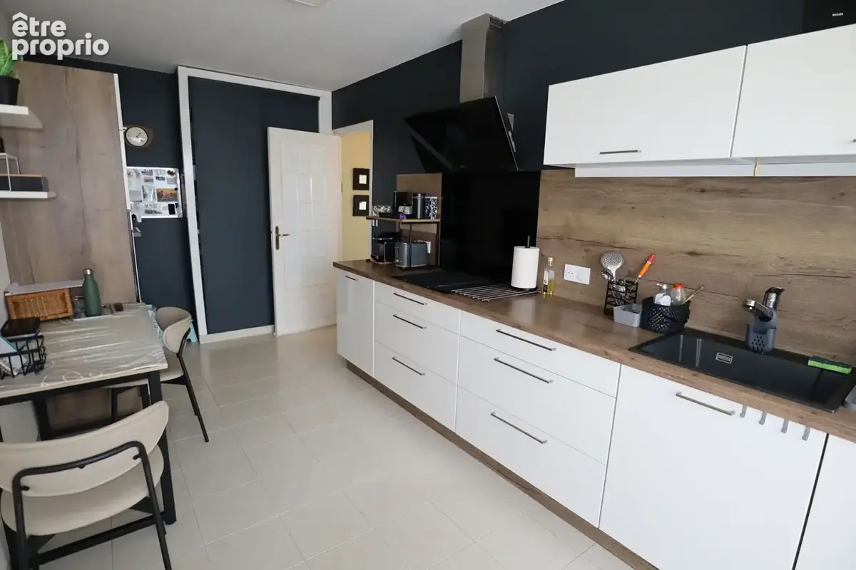 Appartement Brest Petit Kerzu 5 pièce(s) 98.12 m2 - photo 2
