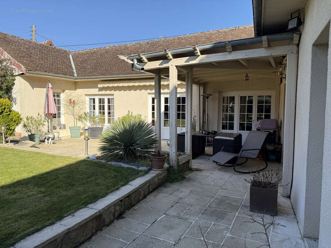 Maison à NOGENT-SUR-SEINE