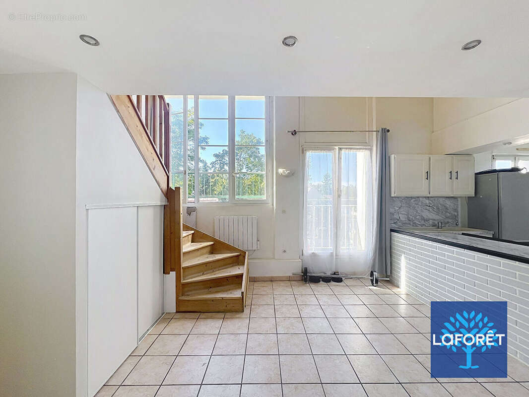 Appartement à CERNY
