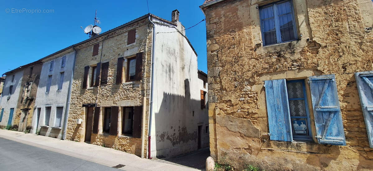 Maison de viillage en  pierre dans  le périgord noir - photo 15