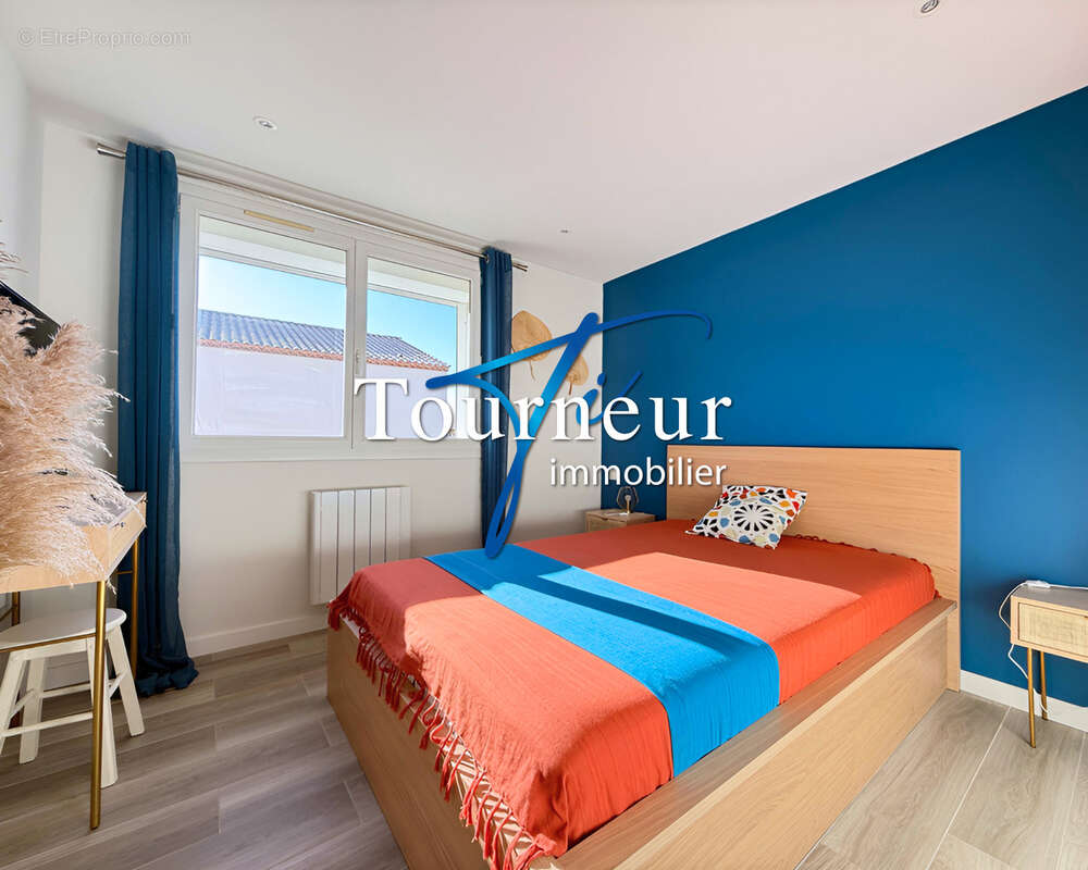 Appartement à SIX-FOURS-LES-PLAGES