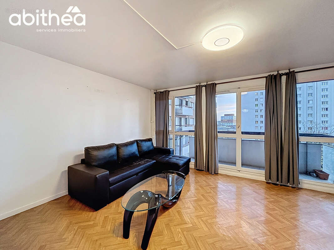 Appartement à CHOISY-LE-ROI