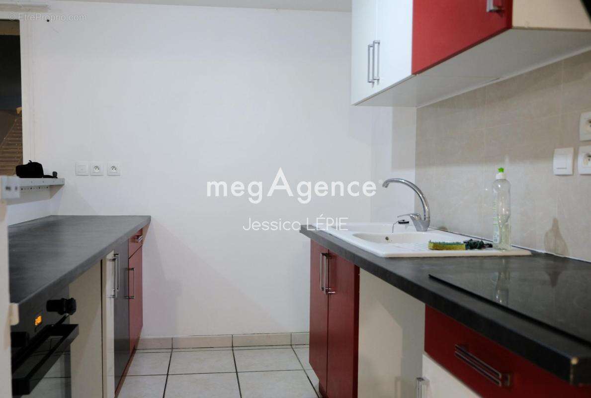 Appartement à AIFFRES