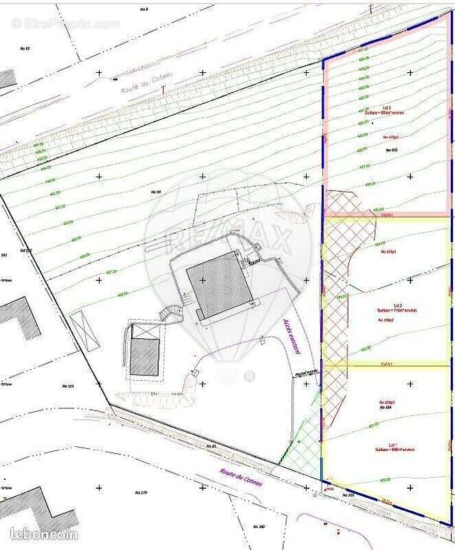 Terrain à MARIGNIER