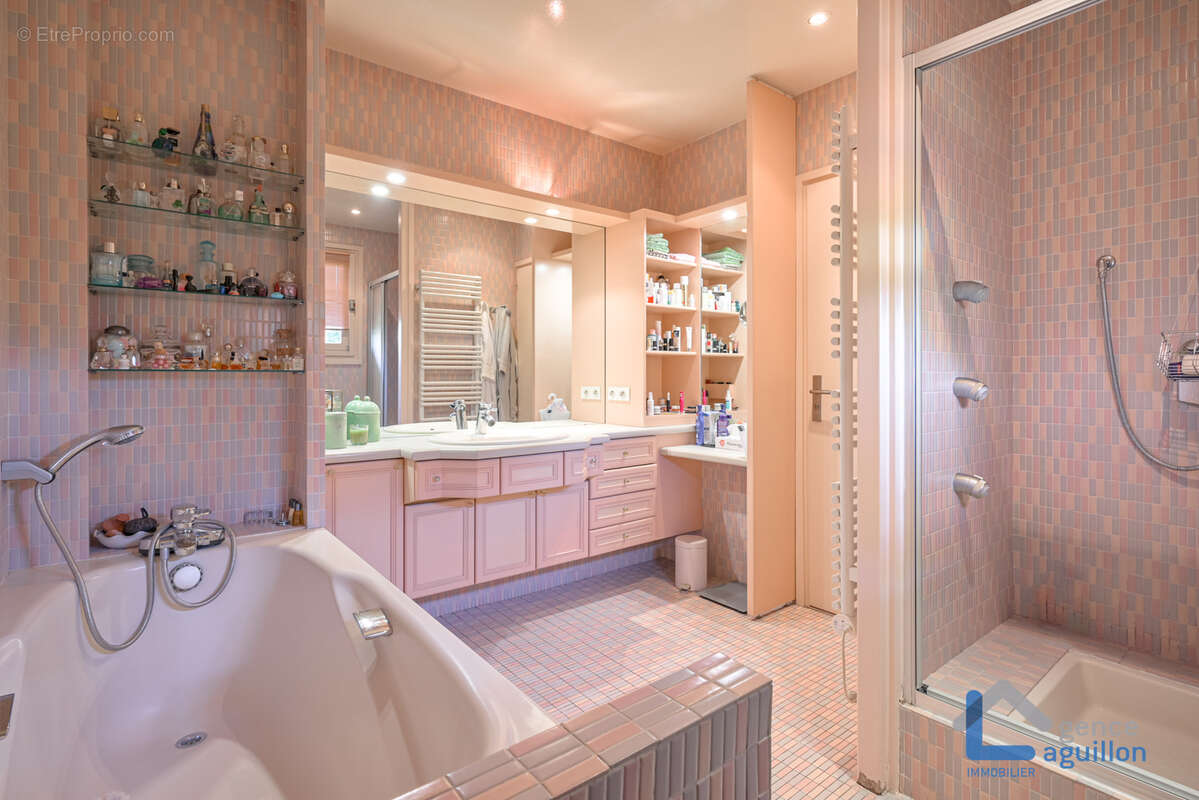 Belle villa d'architecte proche tous commerces dans impasse au calme - photo 10