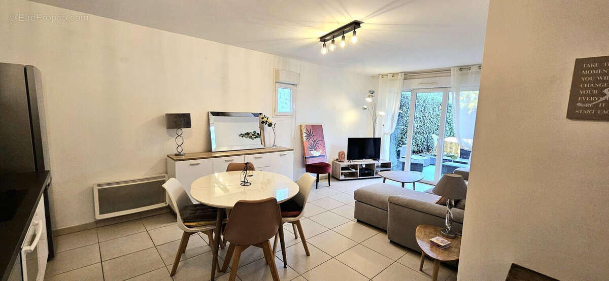 Appartement à LE LUC