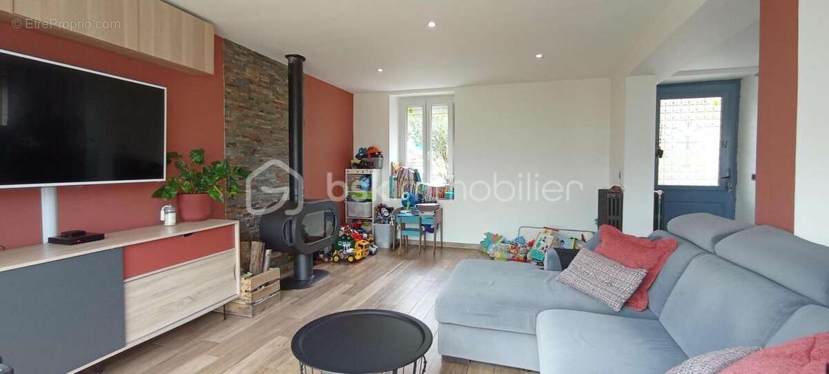 Maison à AMBLAINVILLE