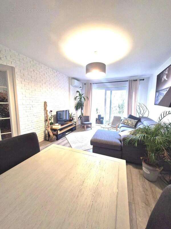 Appartement à TAVERNY