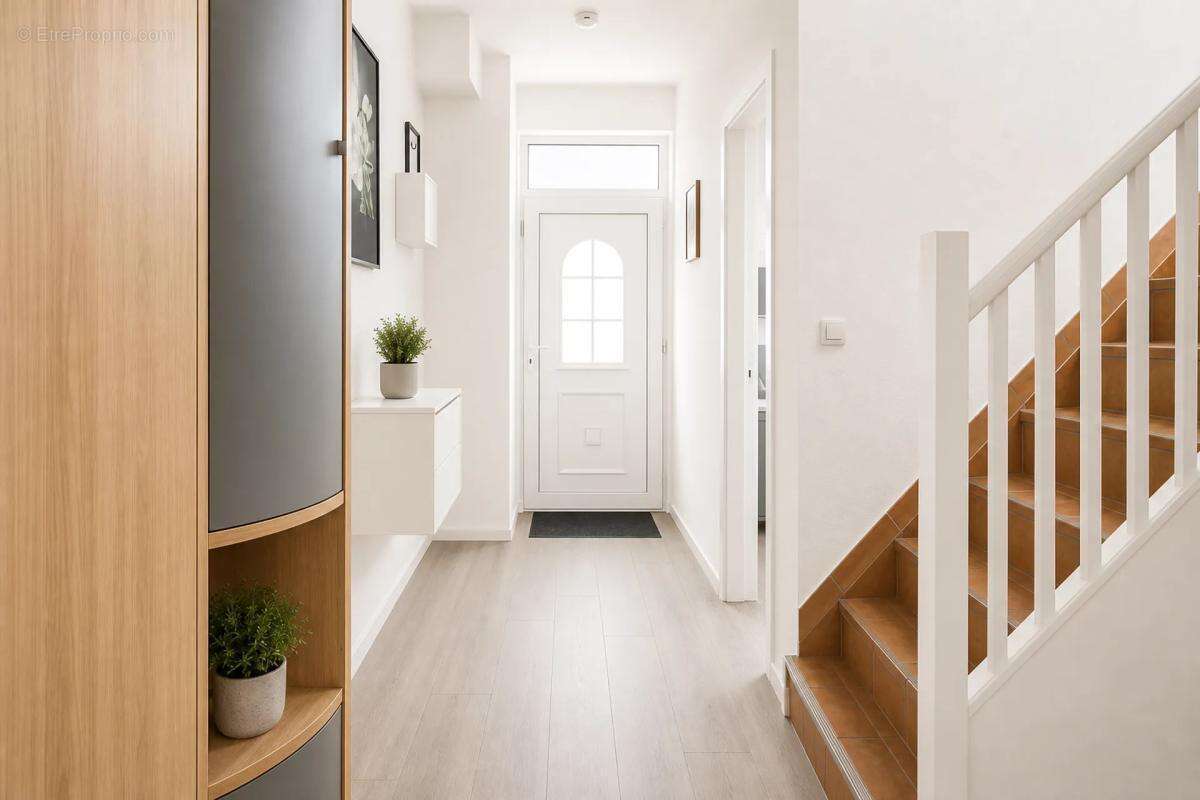 Ensemble immobilier loué à Wittenheim, 9 pièces - photo 20