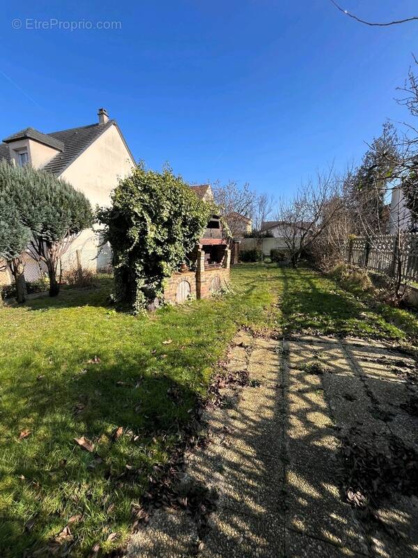 Maison à MONTFERMEIL