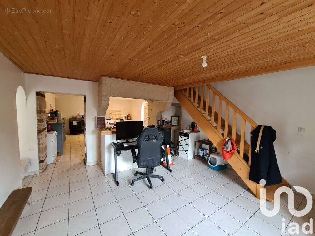 Photo 4 - Maison à BAINS-LES-BAINS