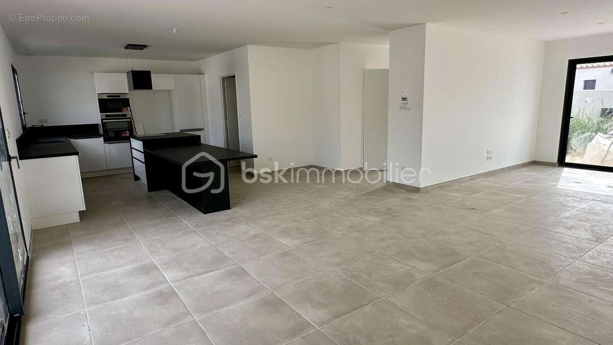 Maison à SAINT-ANDRE-DE-ROQUELONGUE