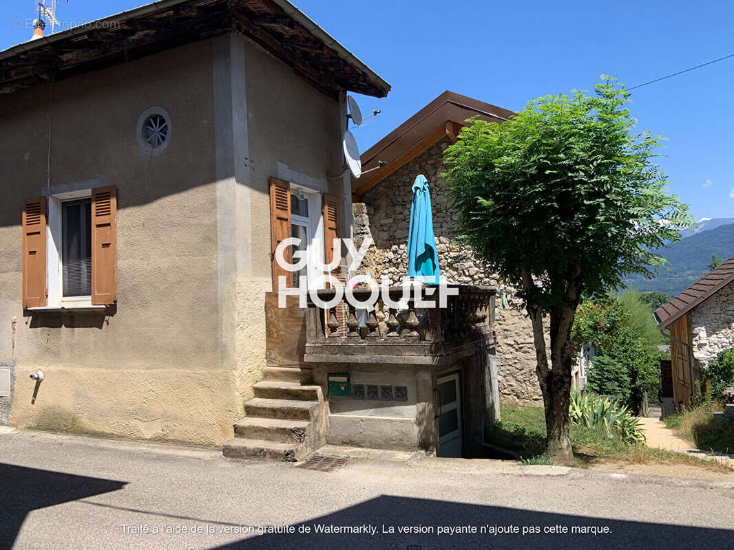 Maison à BARRAUX