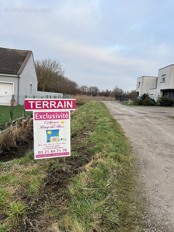 Terrain à RANG-DU-FLIERS