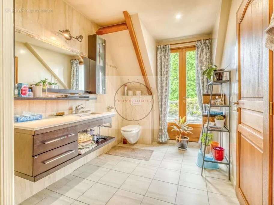 Maison à HOUILLES