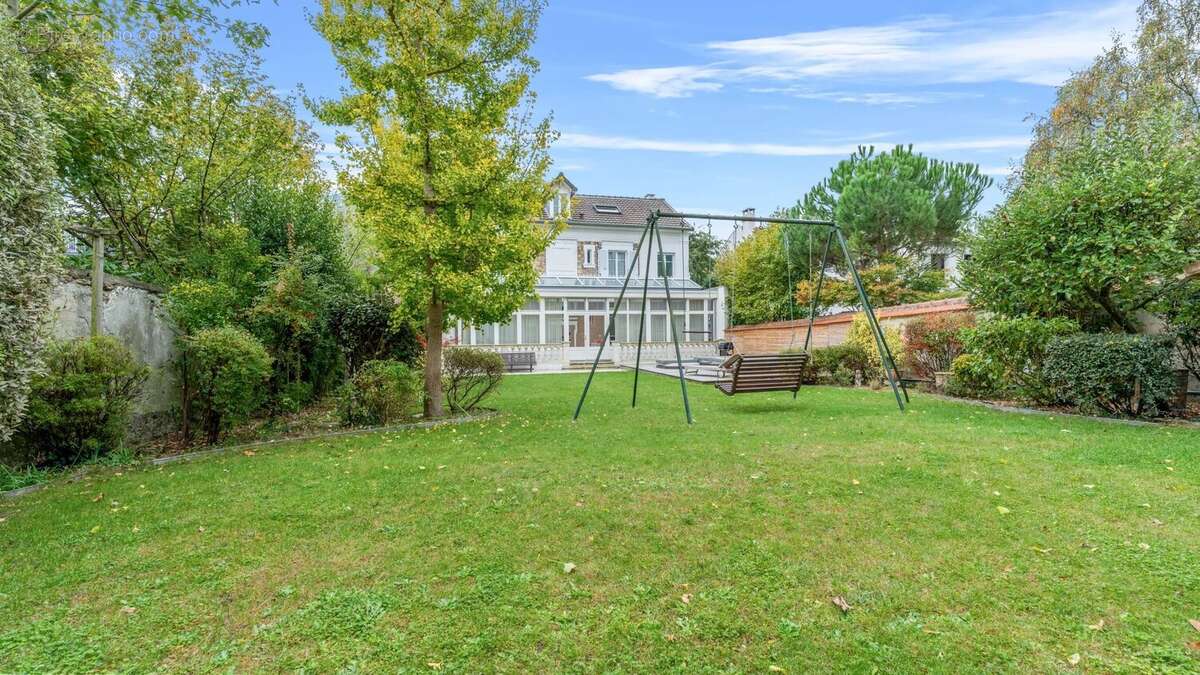 Maison à VAUCRESSON