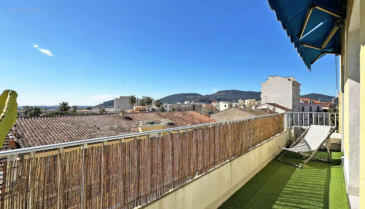 Appartement à HYERES