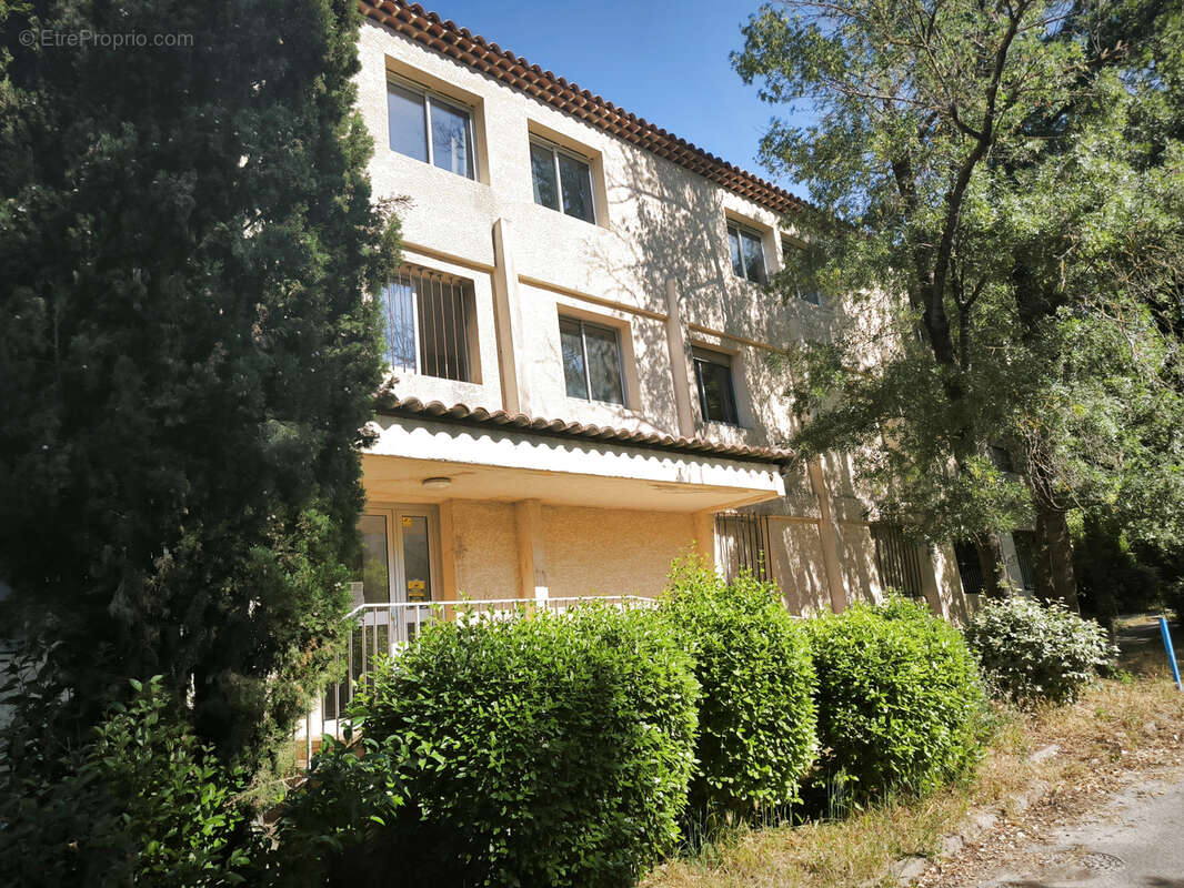 Appartement à MARSEILLE-11E