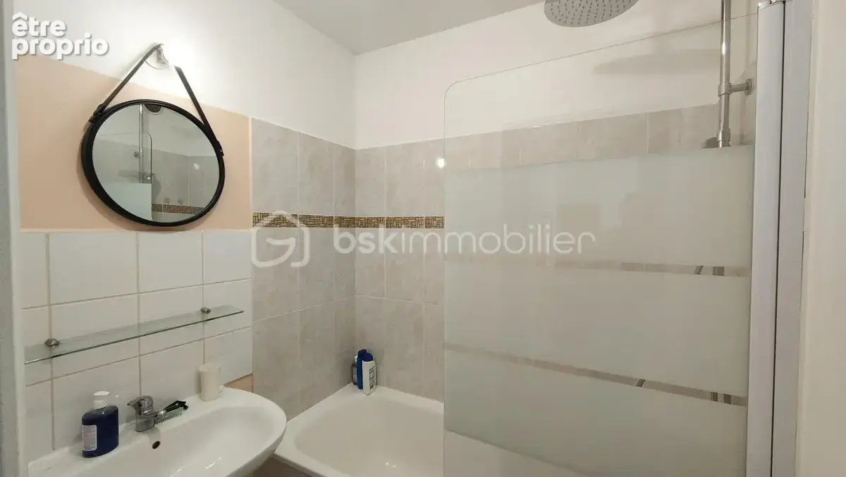 Appartement 4 pièces 83 m² – 2 terrasses – Parking – Ascenseur – Langevin - photo 9