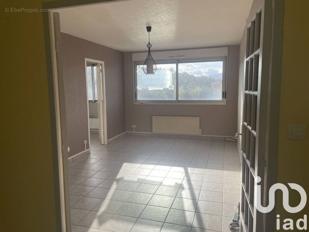 Photo 1 - Appartement à SAINT-ETIENNE