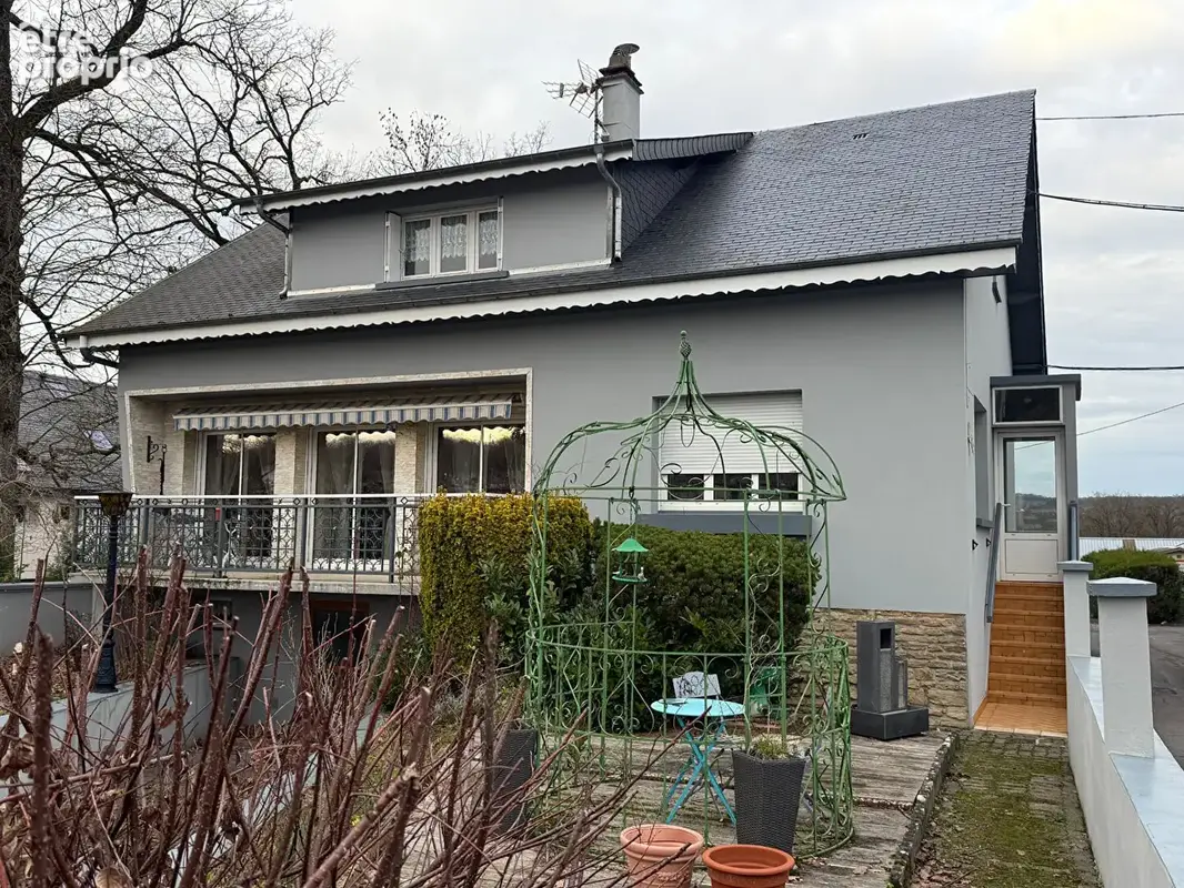 Maison à VRIGNE-AUX-BOIS